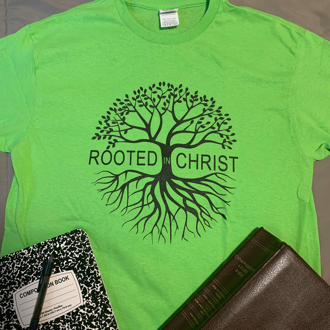 Rooted in Christ (T-Shirt) Green